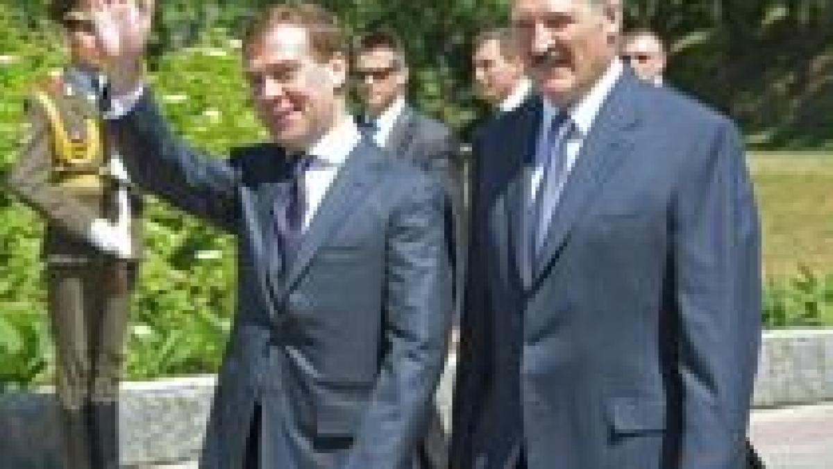 Rusia şi Belarus au semnat un acord privind crearea unui sistem comun de apărare aeriană