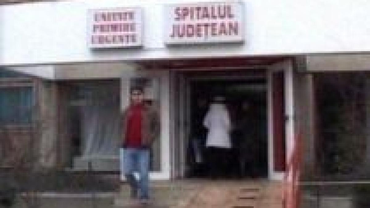 Satu Mare. O femeie a murit după ce a fost plimbată între secţiile spitalului şi apoi trimisă acasă