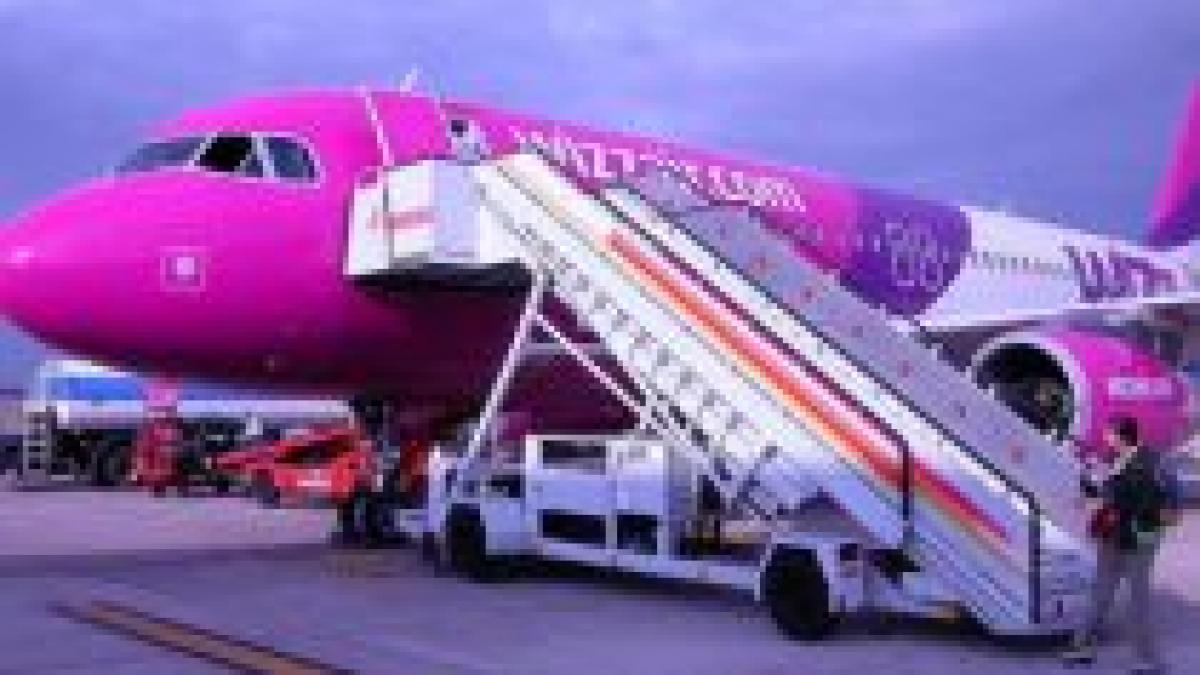 O cursă WizzAir, Bucureşti-Londra, anulată din cauza ninsorilor din capitala engleză