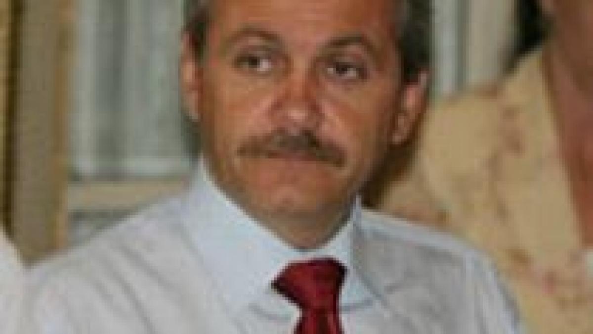 Dragnea se gândeşte să candideze la funcţia de secretar general al PSD. La fel face şi Vanghelie
