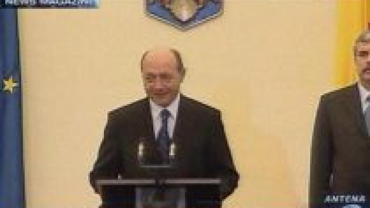 Băsescu: Dan Nica să cureţe ministerul de Interne de persoane care nu îşi au locul acolo