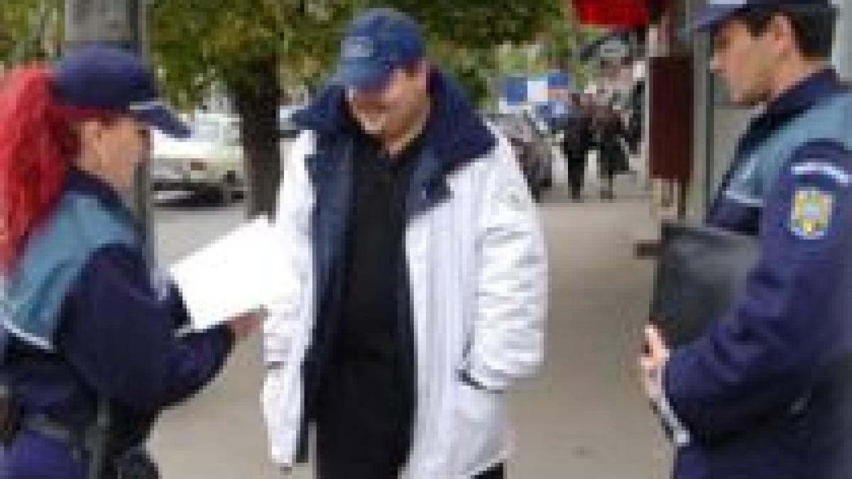 Internele angajează 6000 de noi poliţişti în 2009. Sănătatea-3000 de medici

