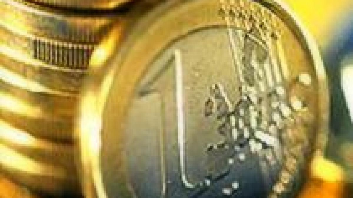 Euro, cotat la 4.31 lei, în creştere cu 2 bani faţă de vineri