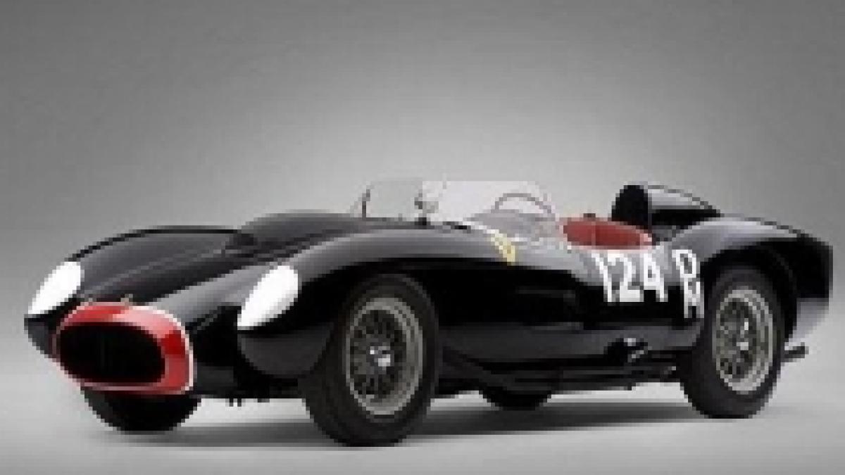 Jucării pentru cei bogaţi: Ferrari 250 Testa Rossa  ar putea fi licitat pentru 11,5 milioane euro