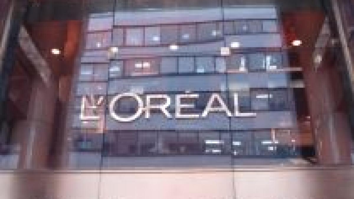 Profitul L'Oreal pe 2008 scade 27 procente

