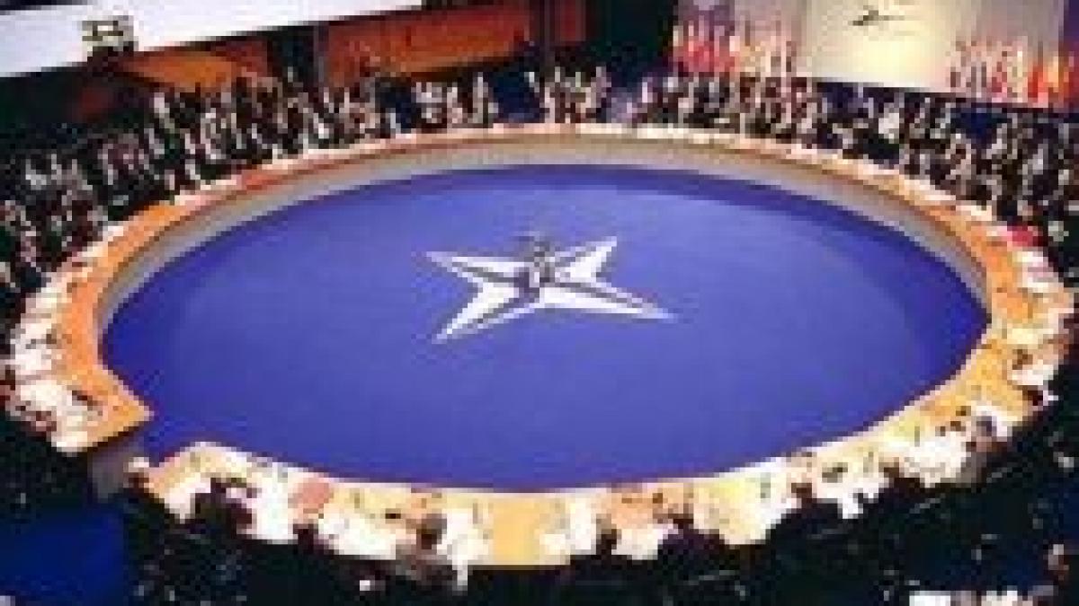 Membrii NATO s-au angajat să garanteze securitatea alegerilor prezidenţiale din Afganistan