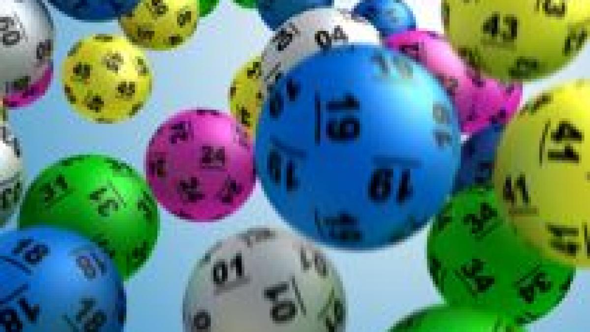 Peste 3 milioane de euro premiu la Loto 6/49. Aflaţi numerele căştigătoare