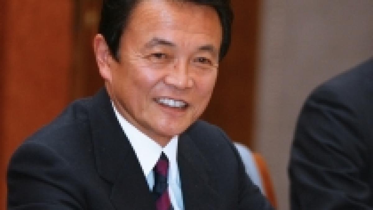 Premierul japonez Taro Aso, primul lider străin primit de preşedintele SUA