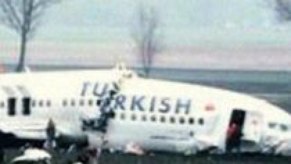 Avion de pasageri, prăbuşit în Amsterdam: 9 morţi şi 50 de răniţi (VIDEO)