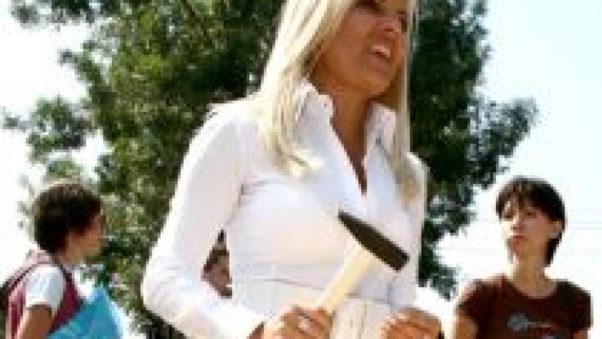 Iorga şi Oscar Wilde, citaţi de Elena Udrea pentru apărarea operei sale la Turism
