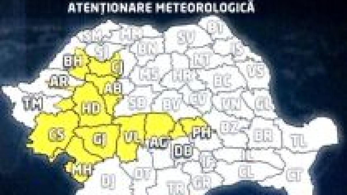 Cod galben de ploi abundente şi portocaliu de inundaţii. Vezi prognoza meteo