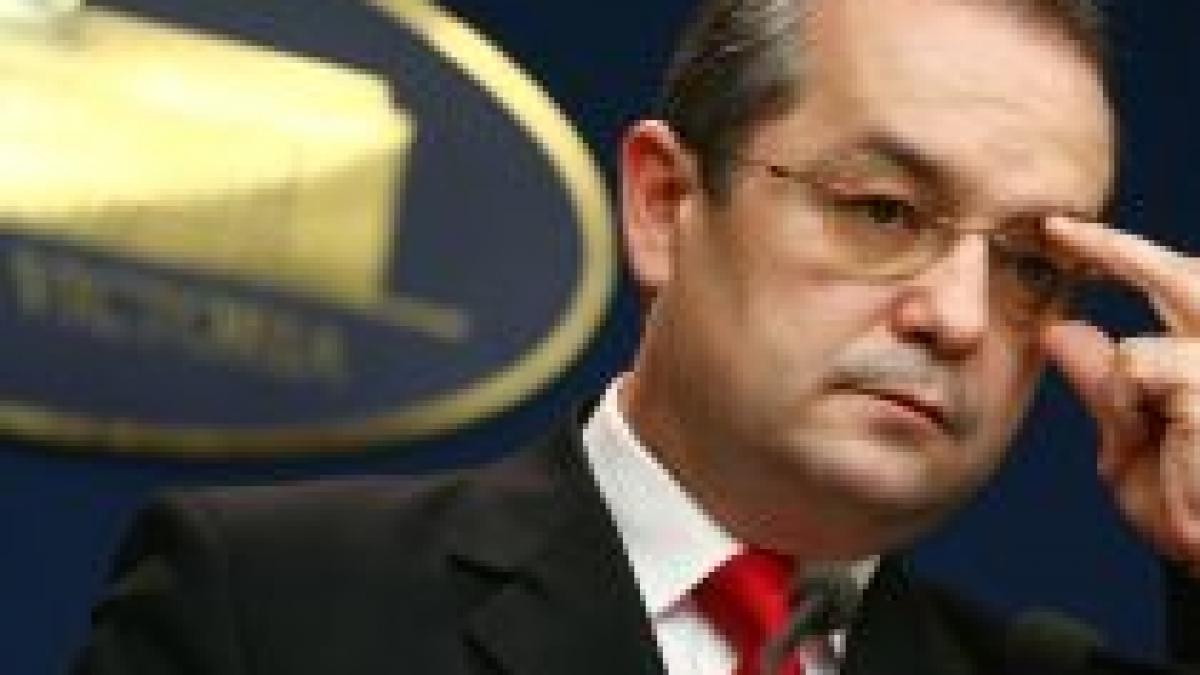 Boc: Decizia unui împrumut de la FMI va fi luată în urma consultărilor dintre miniştrii PDL şi PSD

