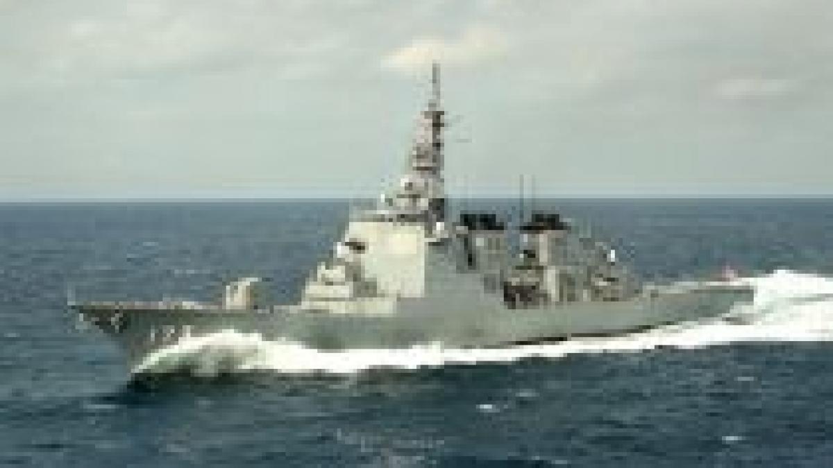 Lupta anti-piraterie pe mare. Japonia trimite două distrugătoare în Golful Aden