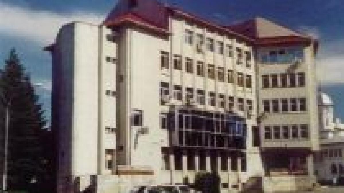 Cererea scăzută de cărbune trimite în concediu 8.000 de angajaţi ai Societăţii Lignitului