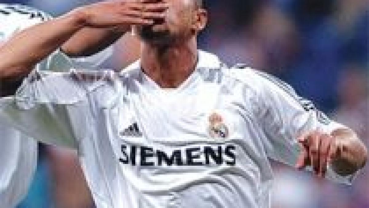 Roberto Carlos vrea înapoi la Real. "Galaxia reloaded" la Madrid?