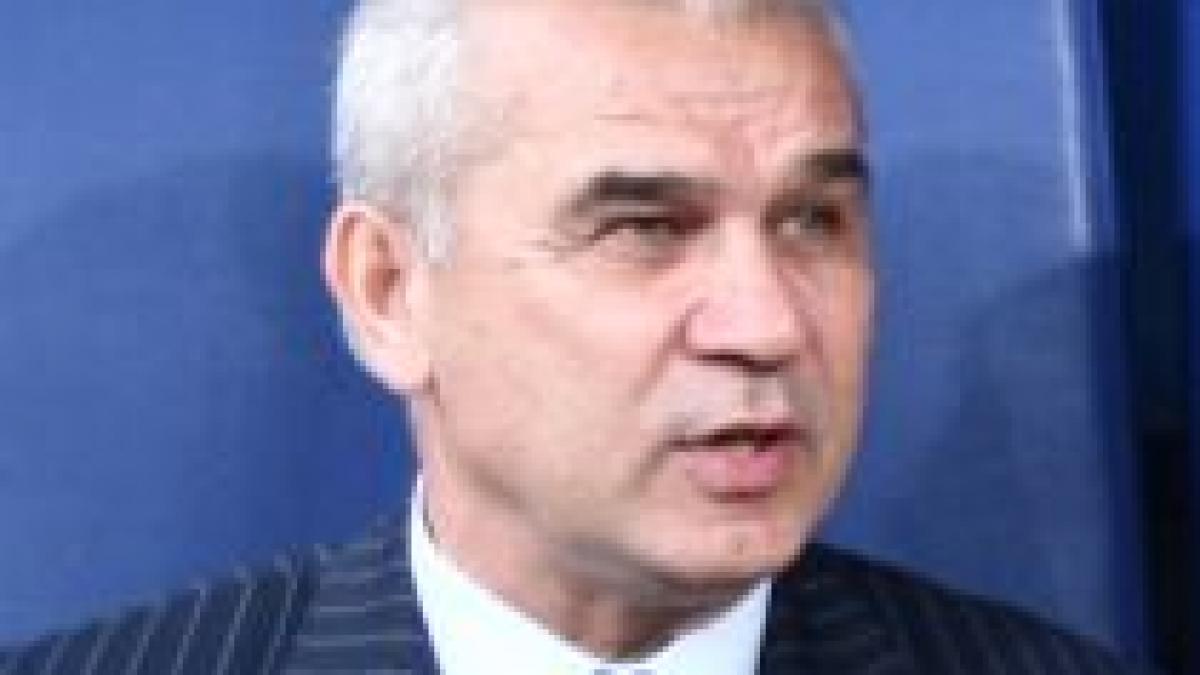 Iordănescu dixit: Doar Becali poate să rezolve criza de la Steaua împăcându-se cu suporterii