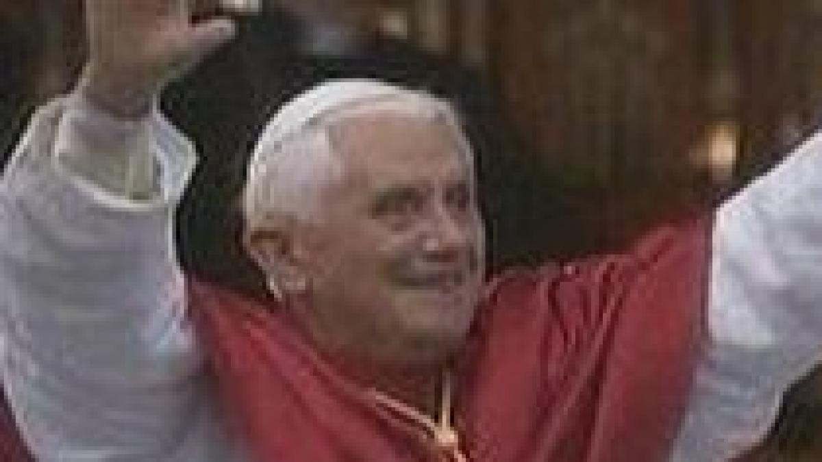 Camerun. Peste 60.000 de persoane, prezente la liturghia celebrată de Papa Benedict pe un stadion 