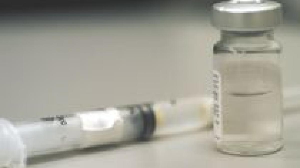 Un vaccin anti-SIDA, realizat de chinezi, a trecut cu succes de prima fază a testelor 