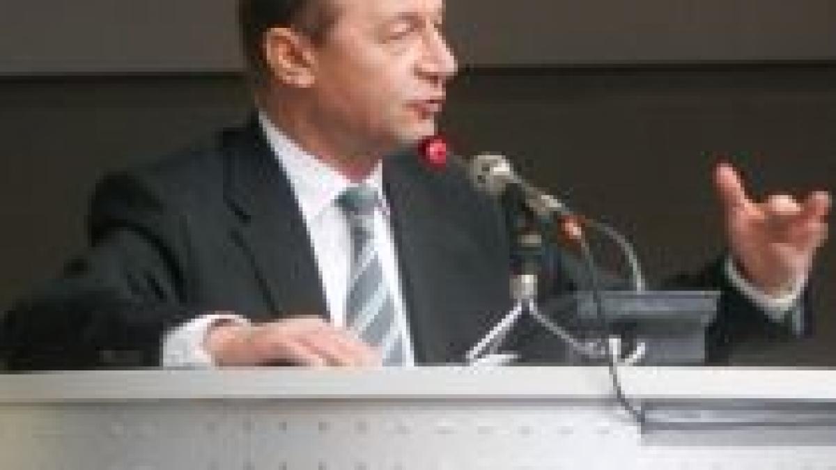 Traian Băsescu, discurs "orgasmic" în faţa a peste 300 de procurori (VIDEO)