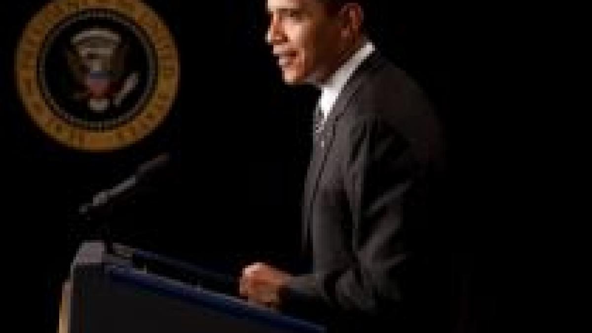 Obama încearcă să tempereze din scandalul AIG şi dă asigurări că SUA este pe drumul cel bun

