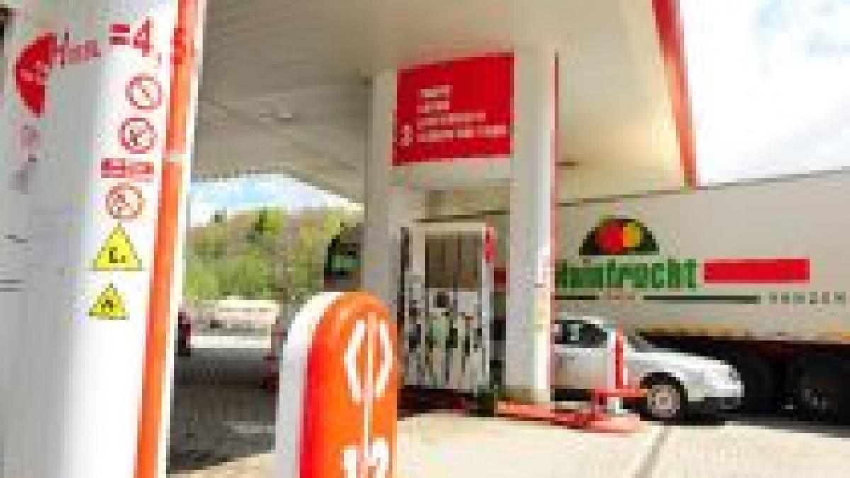 Benzina şi motorina de la Lukoil, mai scumpe cu 6 bani pe litru