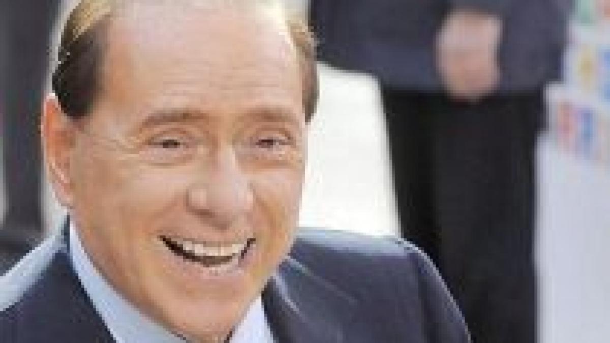 Berlusconi se declară "mai palid" decât Barack Obama

