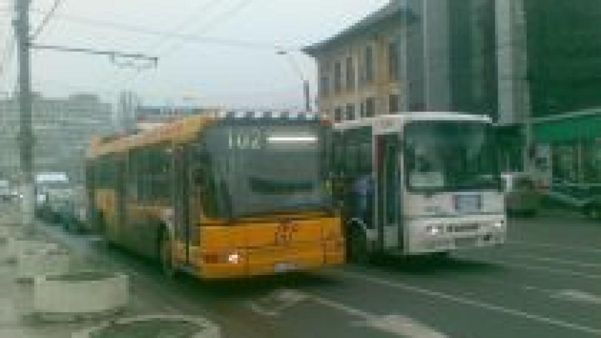 Galaţi. Un şofer de autobuz a murit la volan 