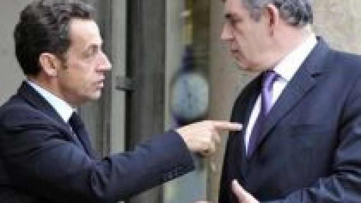 Nicolas Sarkozy ameninţă că părăseşte summitul G20 

