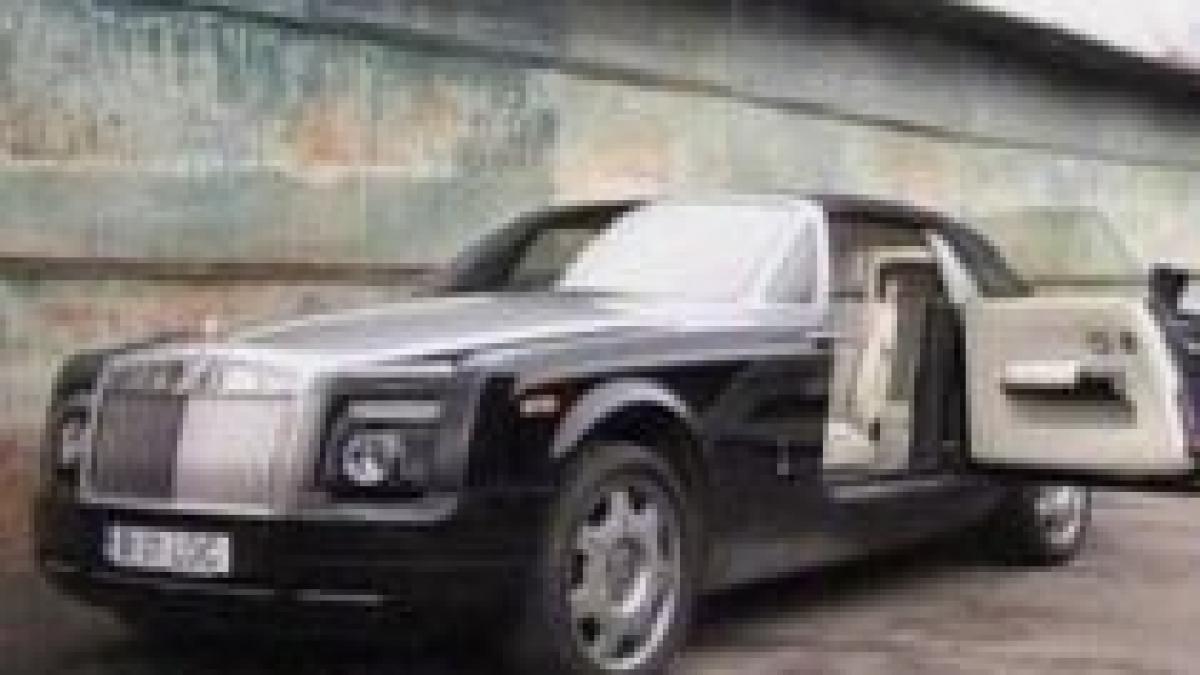 Rolls Royce-ul Phantom al lui Marius Locic, confiscat la graniţa cu Republica Moldova