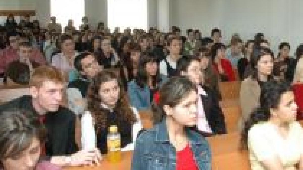 Unde se angajează absolvenţii de facultate în criză?