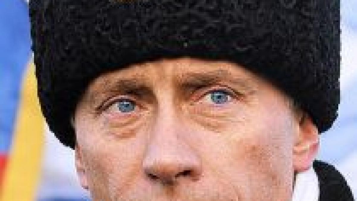 Academician rus: Vladimir Putin va restabili imperiul sovietic

