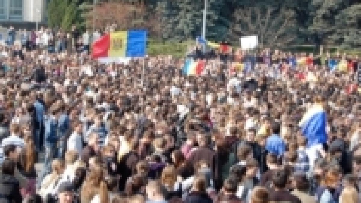 Manifestaţii pentru Moldova, la Galaţi, Cluj şi Bucureşti