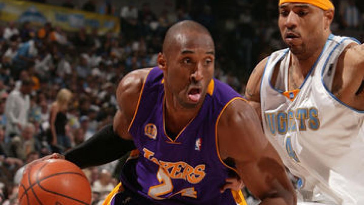 Lakers câştigă derbyul Vestului, 116-102 cu Denver Nuggets (VIDEO)