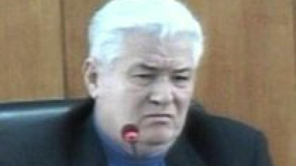 Voronin cere renumărarea voturilor de la alegerile parlamentare