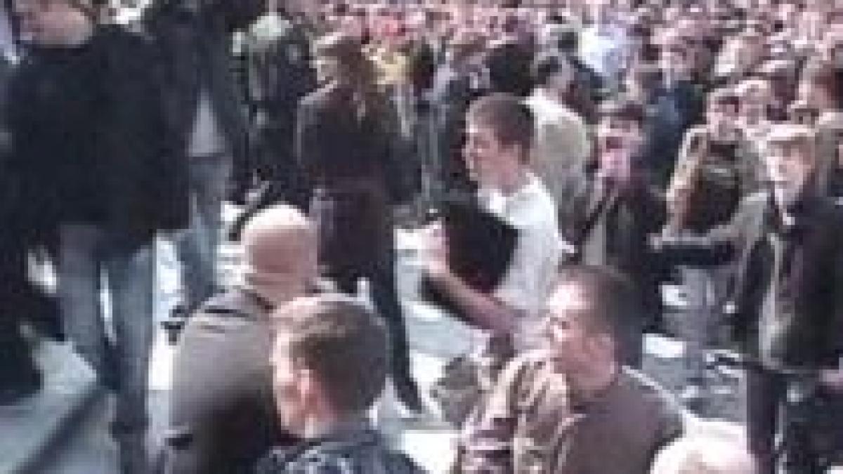 Un tânăr a murit în urma protestelor de marţi de la Chişinău