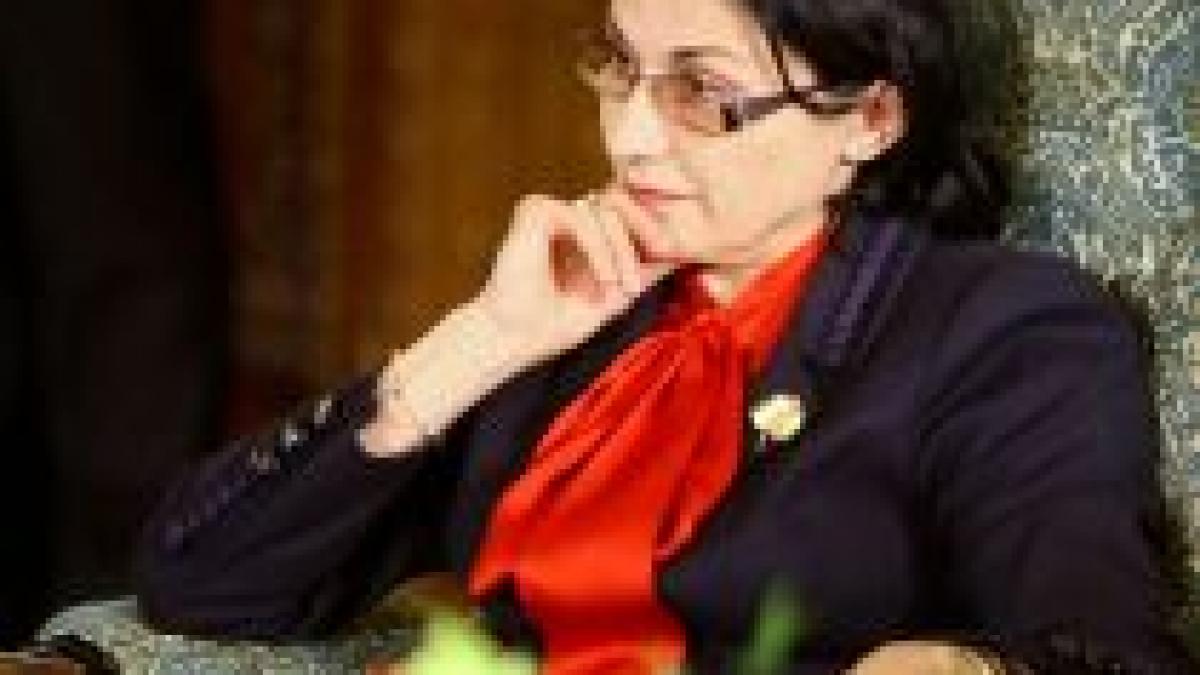 Ecaterina Andronescu: Mă voi gândi la demisie, însă acum evaluez ce proiecte pot duce mai departe

