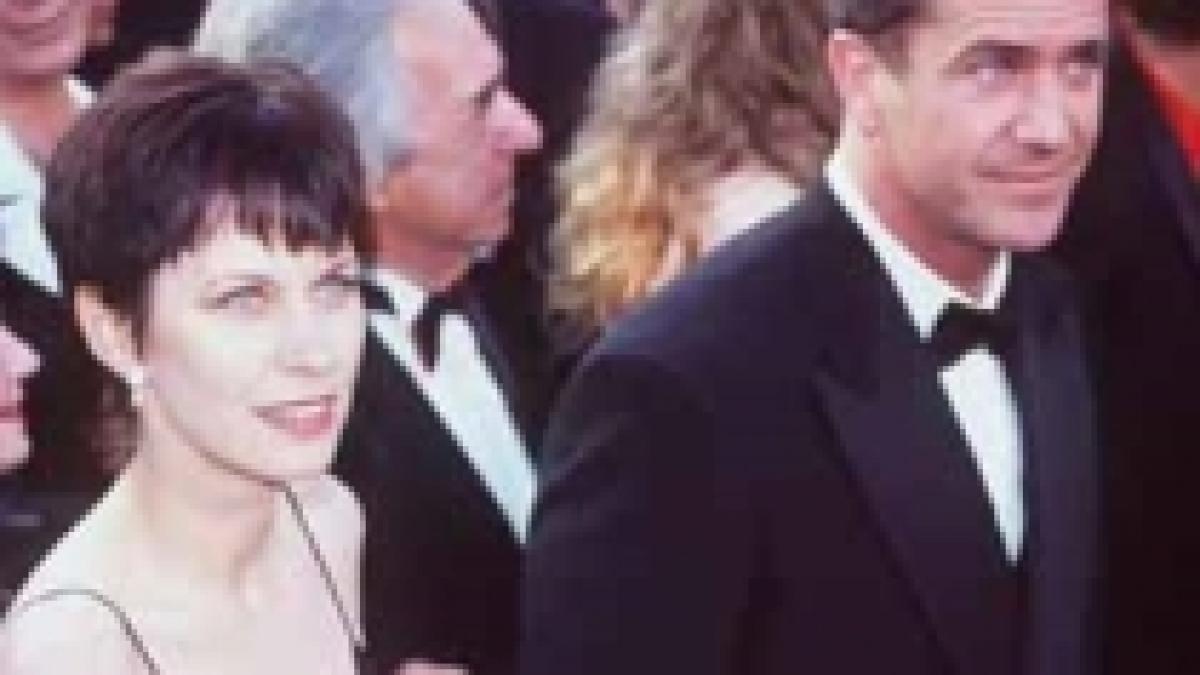 Soţia lui Mel Gibson a intentat divorţ, după 28 de ani de căsnicie