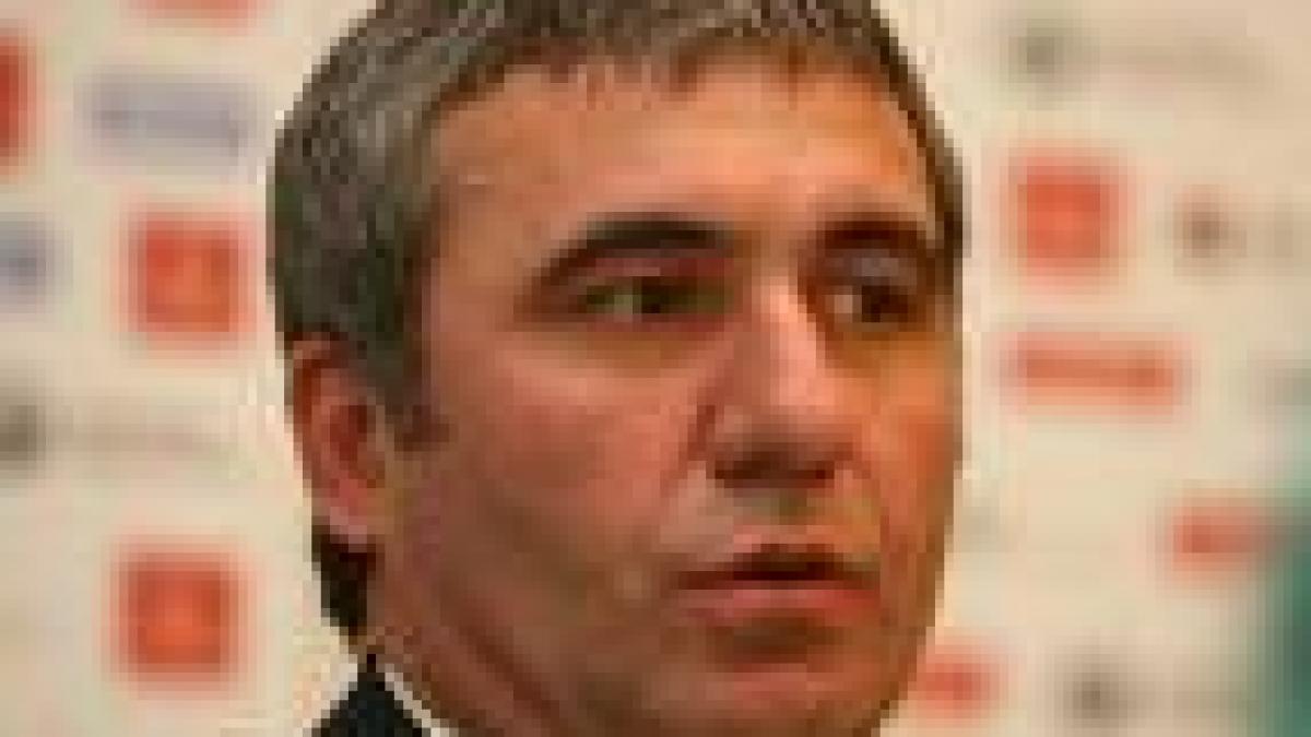 Hagi, atras de proiectele pe termen lung: Aştept ofertă pentru echipa naţională