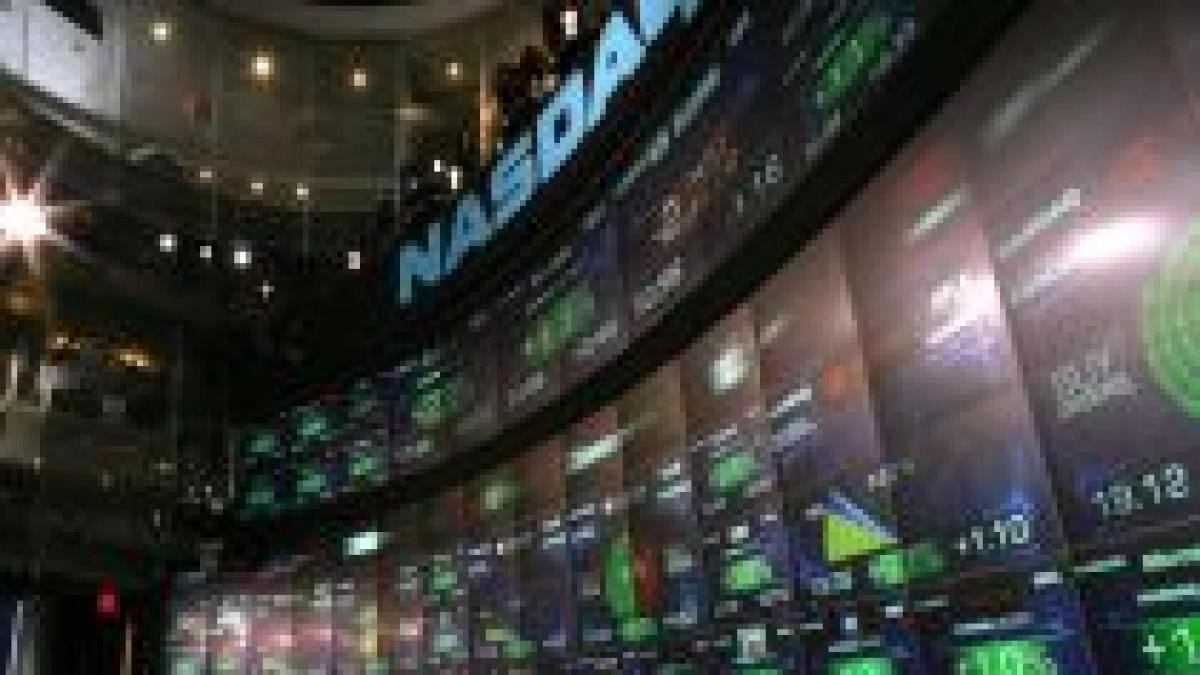 Wall Street creşte pe fondul semnelor că recesiunea încetineşte

