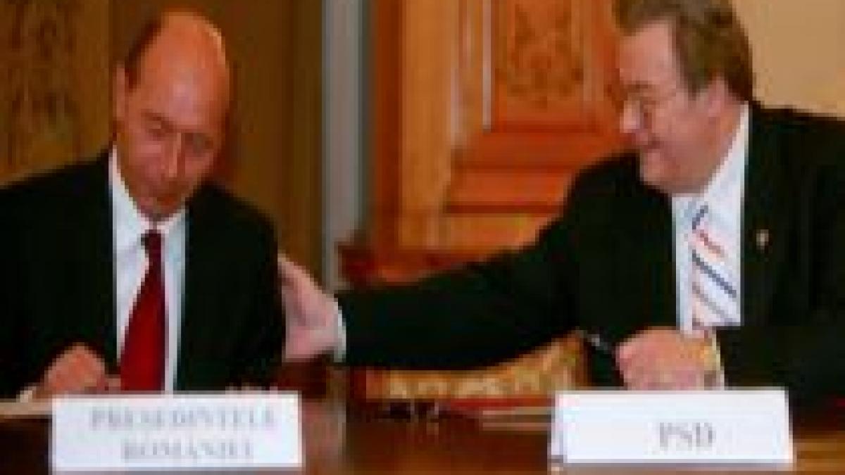 "Turnir" juridic: Băsescu, învins de "cavalerul" CV Tudor în procesul privind decoraţia "Steaua României"
