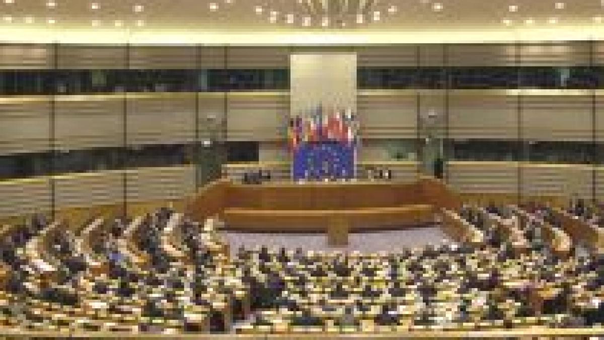 Europarlamentarii vor un raport despre cheltuirea fondurilor UE în România

