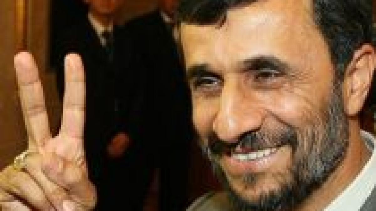 "Yes we can", varianta iraniană: Ahmadinejad a copiat sologanul lui Obama pentru campania electorală

