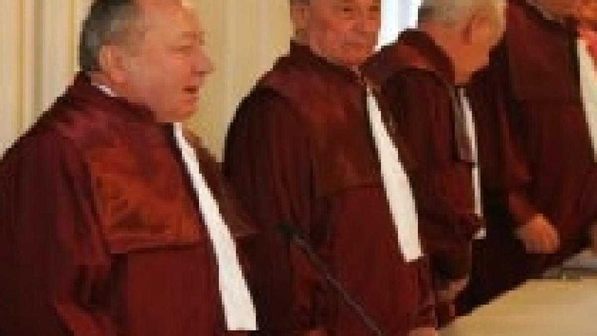 Magistraţii, pârâţi de Băsescu la Curtea Constituţională pentru că îşi fac propriul buget (VIDEO)