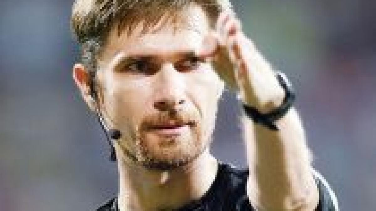 FC Timişoara şi Dinamo s-au înţeles ca meciul dintre ele să fie arbitrat de Alexandru Tudor