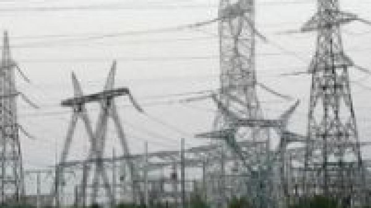 Opt localităţi din Harghita, fără curent electric din cauza unei furtuni