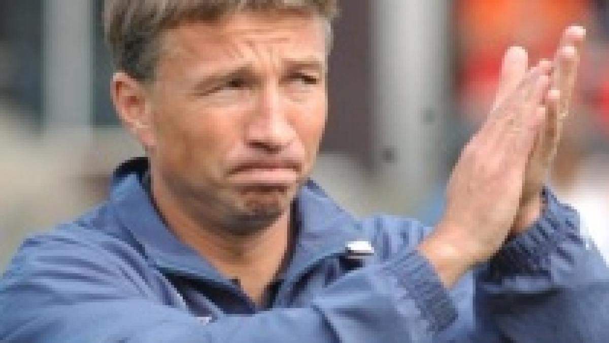 Dan Petrescu: Trebuie să rămânem cu picioarele pe pământ