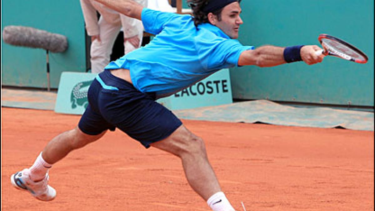 Robin Soderling şi Roger Federer vor juca finala masculină la Roland Garros