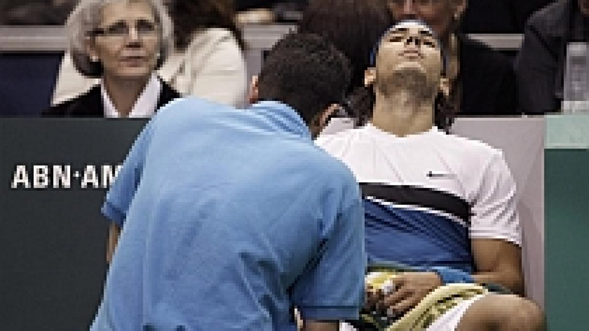 Nadal se recuperează la Londra şi îşi forţează genunchii pentru a juca la Wimbledon