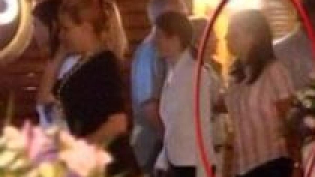 Vicepreşedinta BEC, la restaurant cu Traian Băsescu şi PDL, după alegeri (VIDEO)