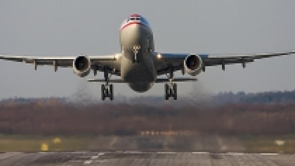 Aterizare de urgenţă a unui Airbus A330 cu 203 persoane la bord, după ce cabina piloţilor a luat foc